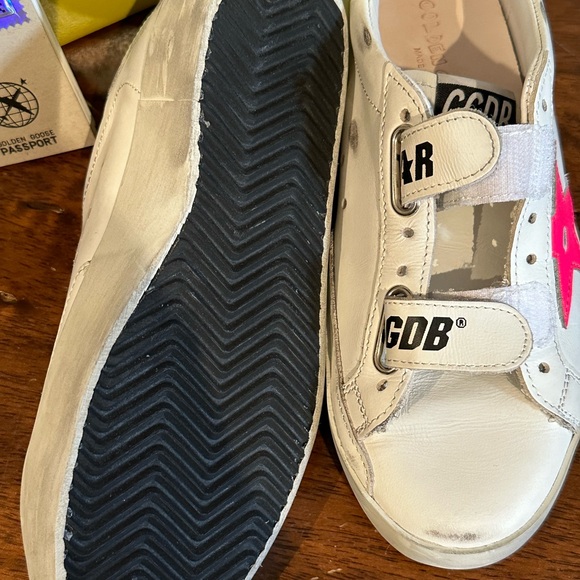 Girls Golden Goose - BRAND NEW - Picture 7 of 7
